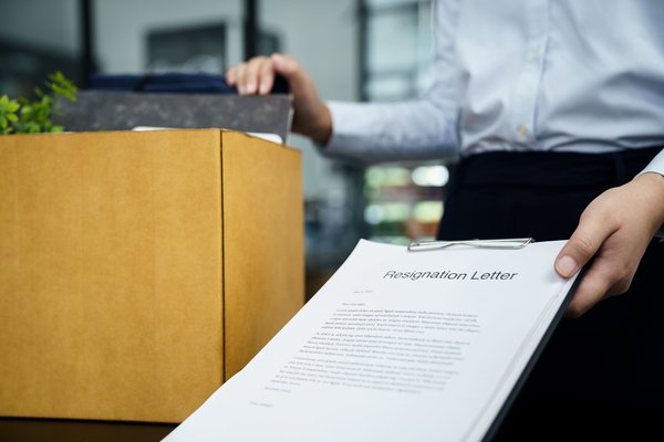 business-woman-sending-resignation-letter-to-boss-2026-01-07-01-03-47-utc